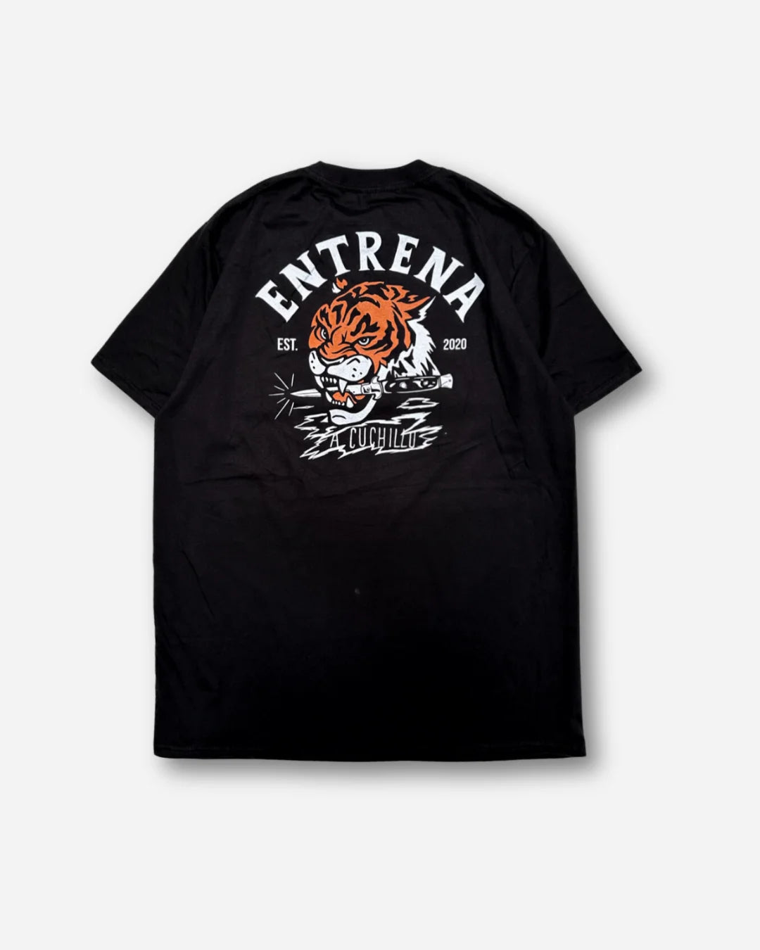 Camiseta oversize 'A CUCHILLO'