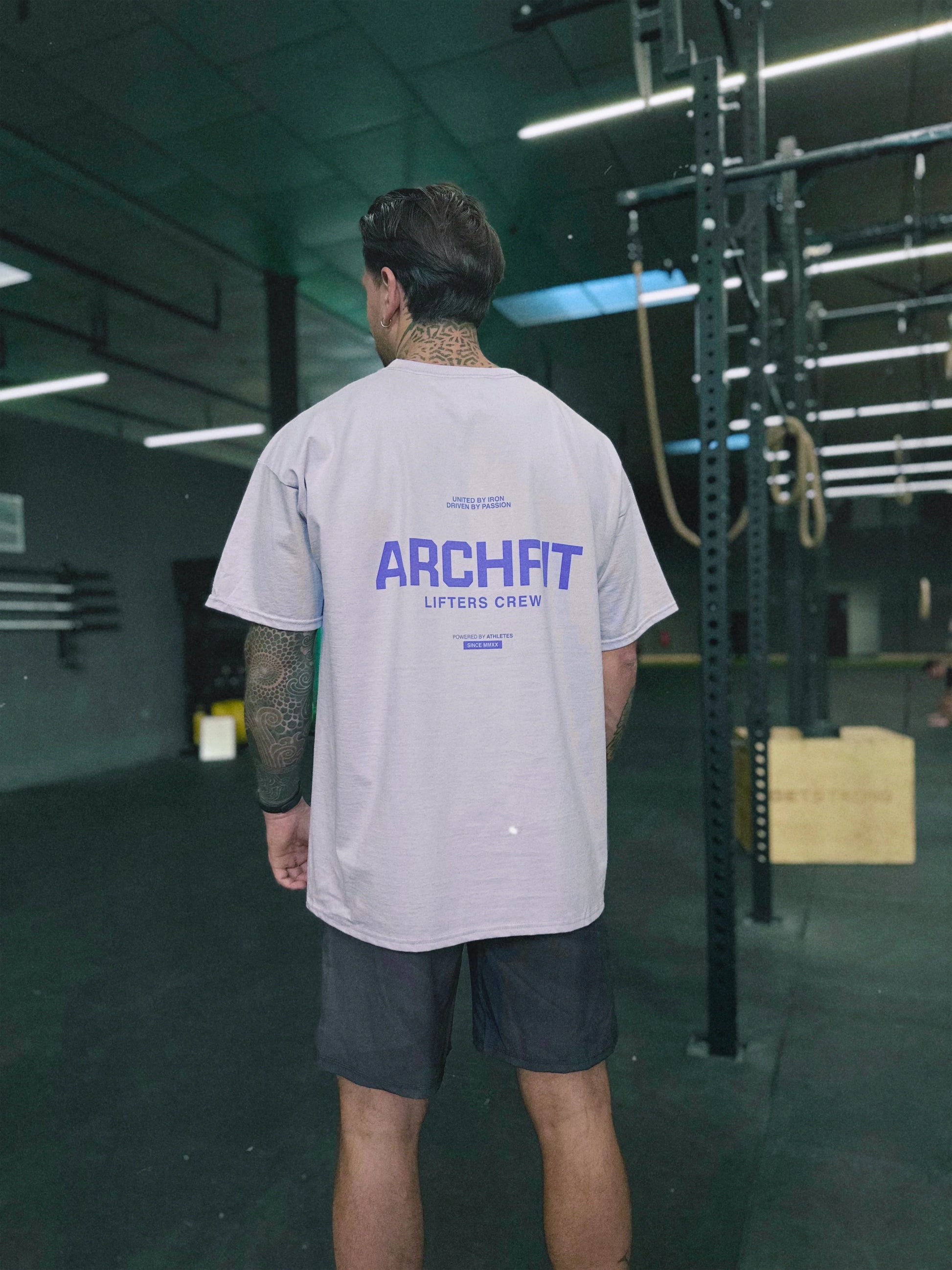 Camiseta oversize 'ARCHFIT LEGACY' lila