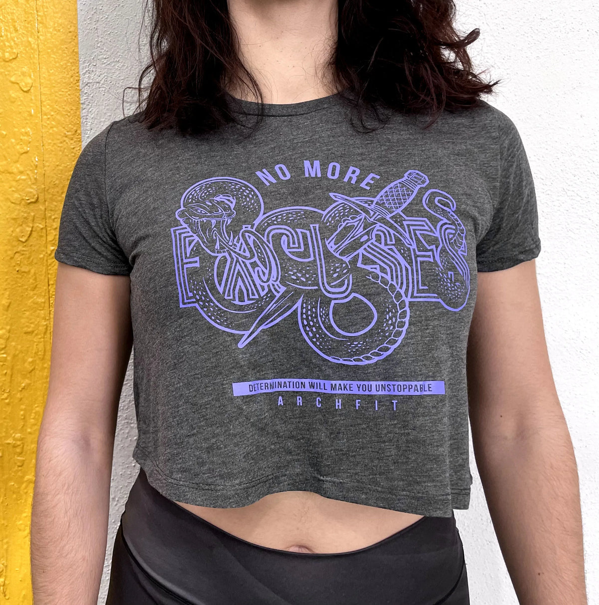 Crop Top 'NO EXCUSES'